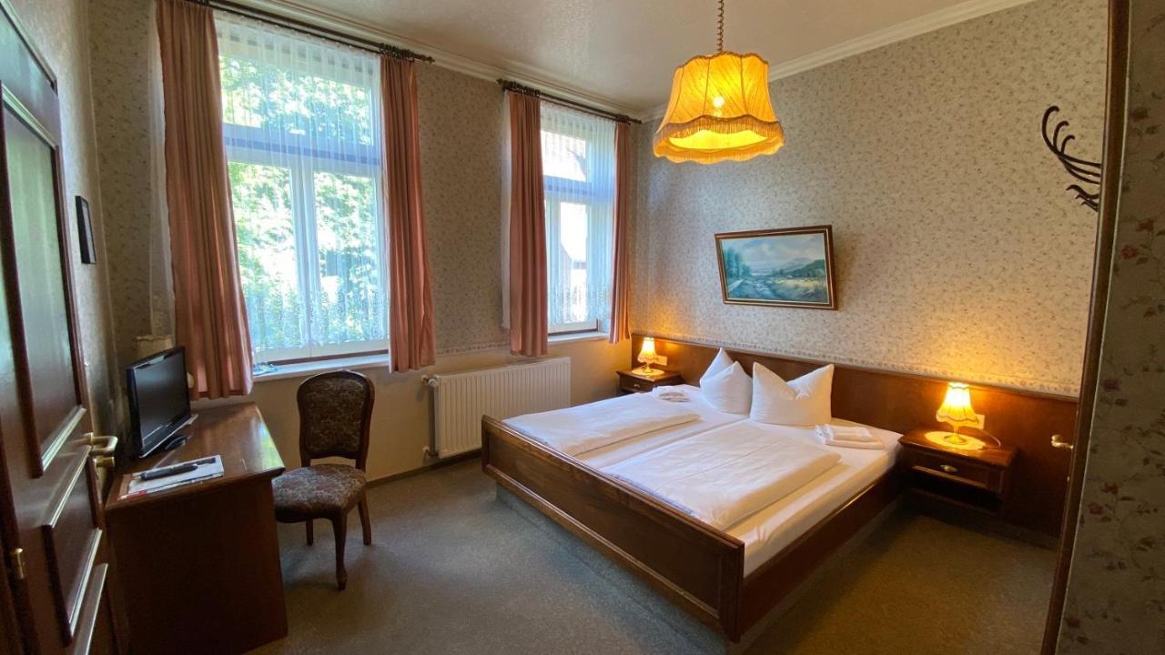 Braugasthof Papiermuehle Iéna Extérieur photo