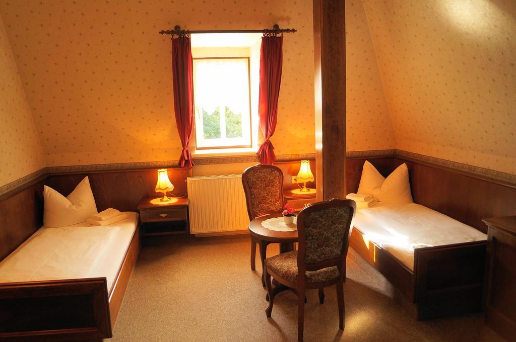 Braugasthof Papiermuehle Iéna Chambre photo